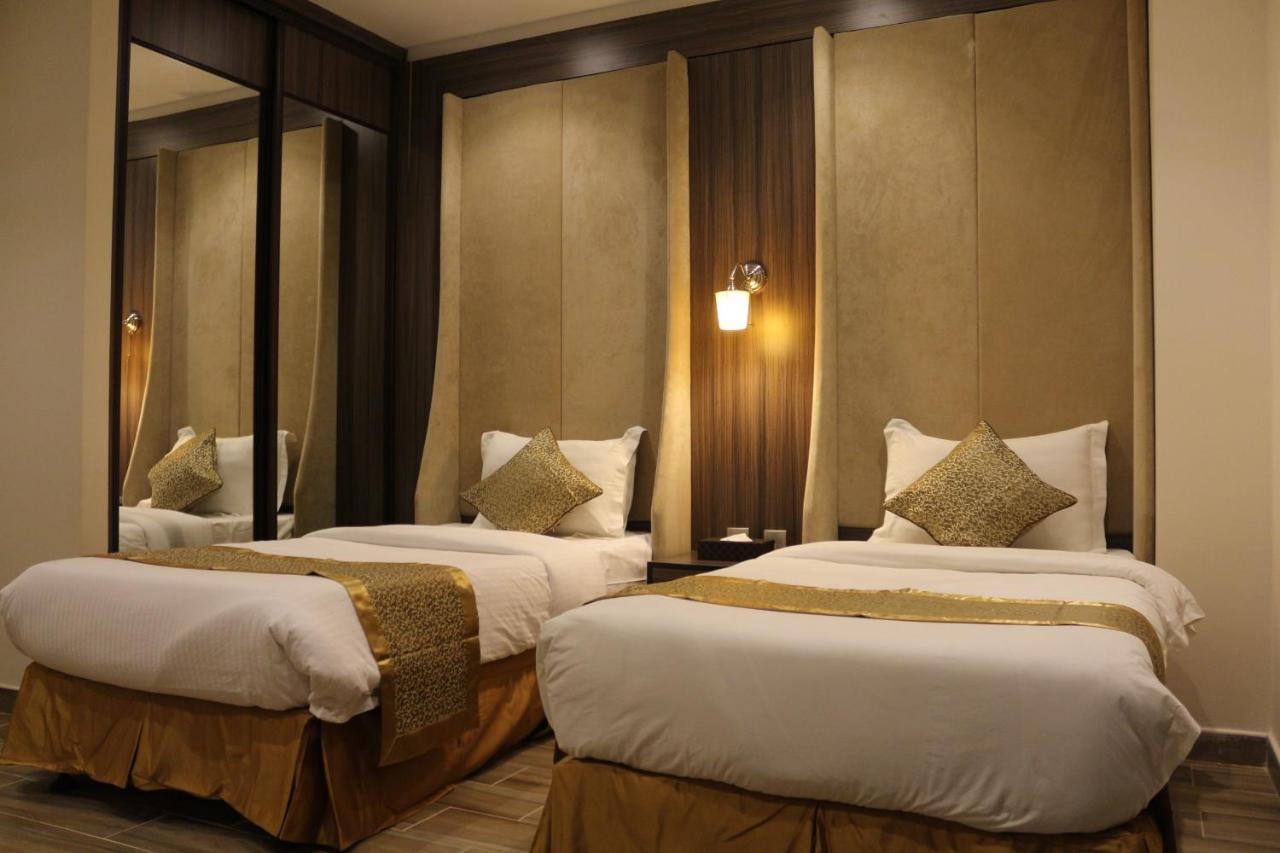 Valencia Hotel Suites Al Khobar Exteriör bild